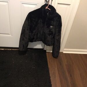 15 NIKE Black Faux Fur Waist Length Jacket Size XL
